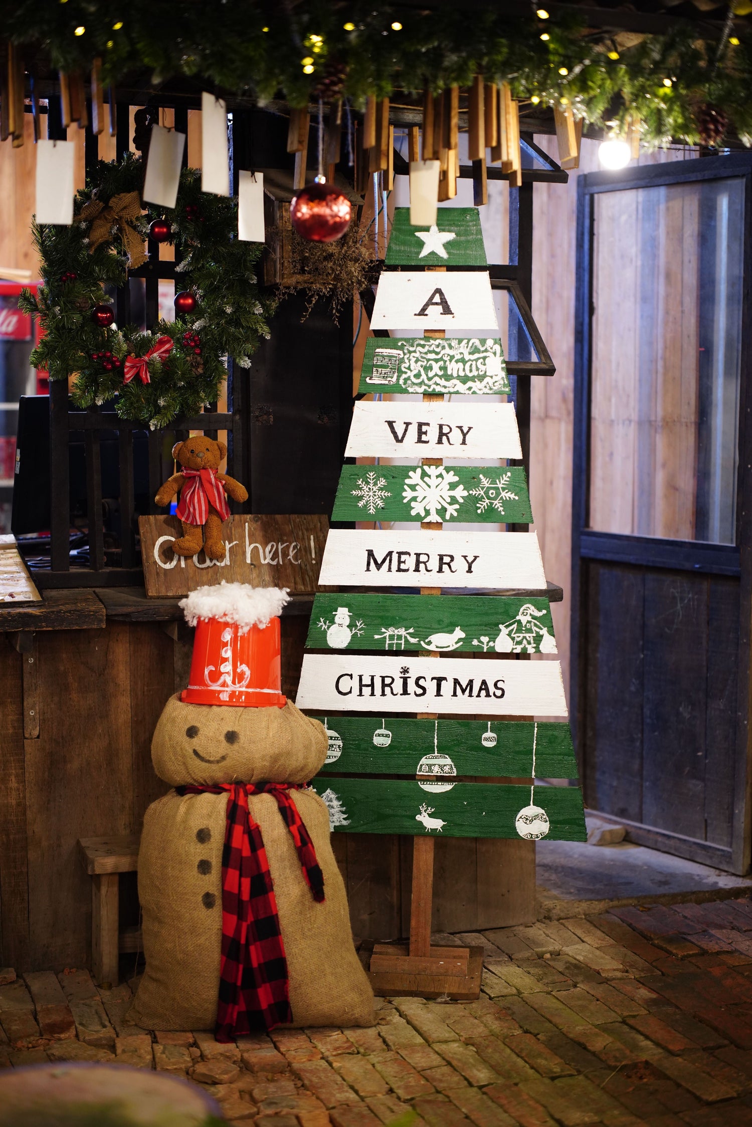 Christmas Gift & Party Accessories