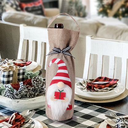 jiyora-christmas-wine-bottle-cover-santa-hat-02